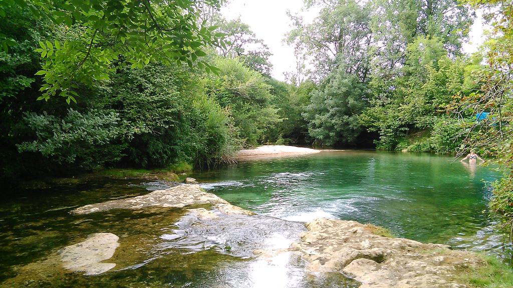 Terre D'Histoire - Baignade - Canoe - Piste Cyclable A 100 M Castelnaud La Chapelle Exteriör bild